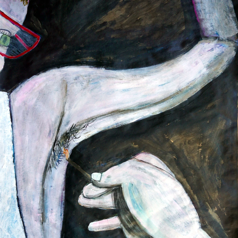 Bring light in hollow exposes hairy of pits.